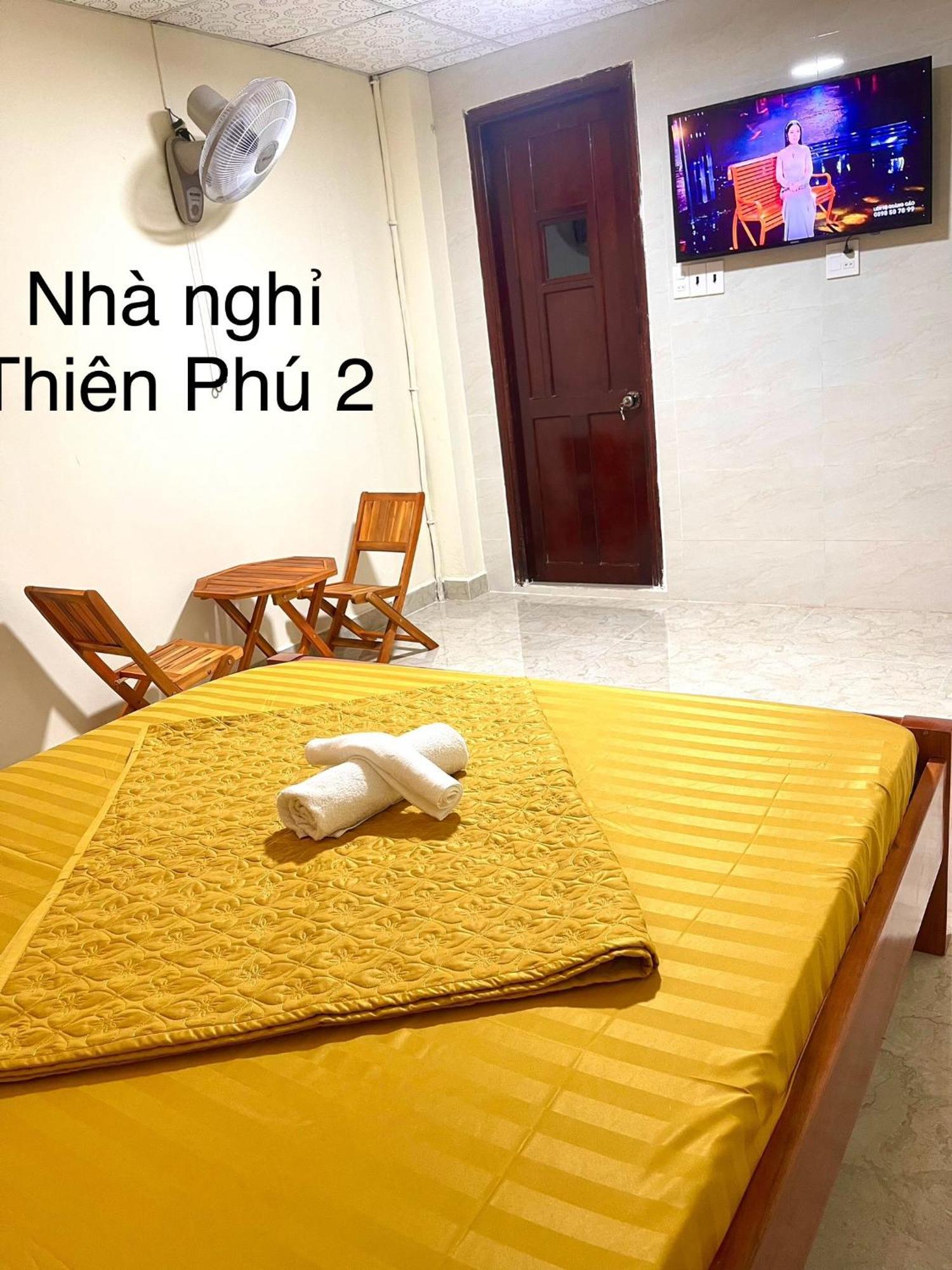 ホテル Nha Nghi Thien Phu 2 Cai Rang エクステリア 写真