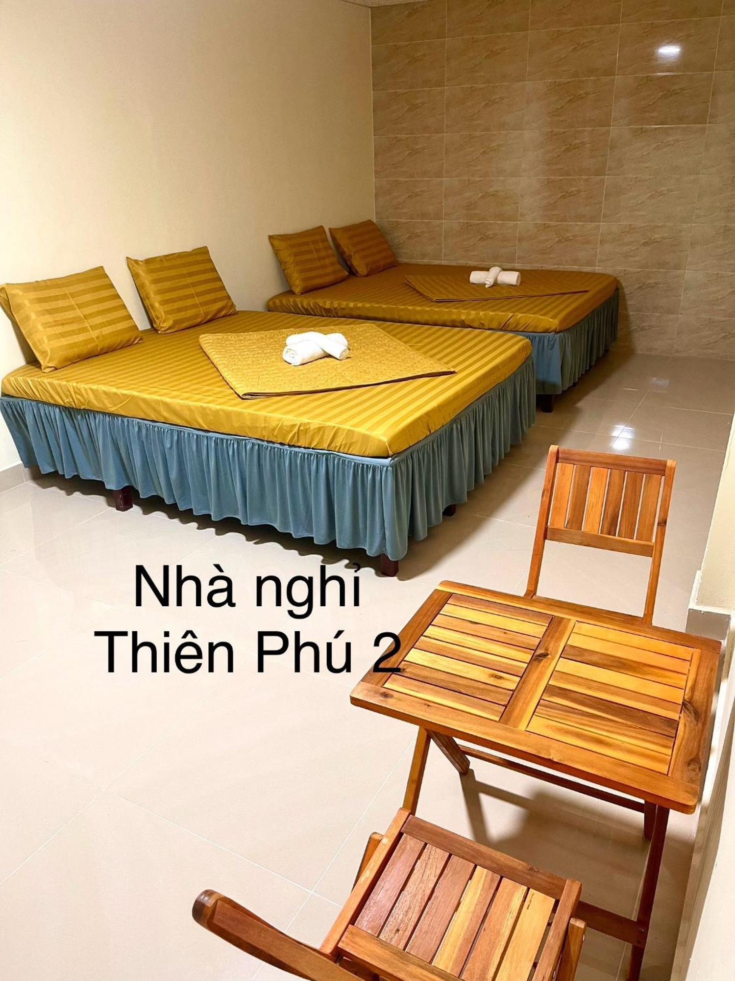 ホテル Nha Nghi Thien Phu 2 Cai Rang エクステリア 写真